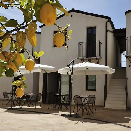 Le Cale Bed & Breakfast *